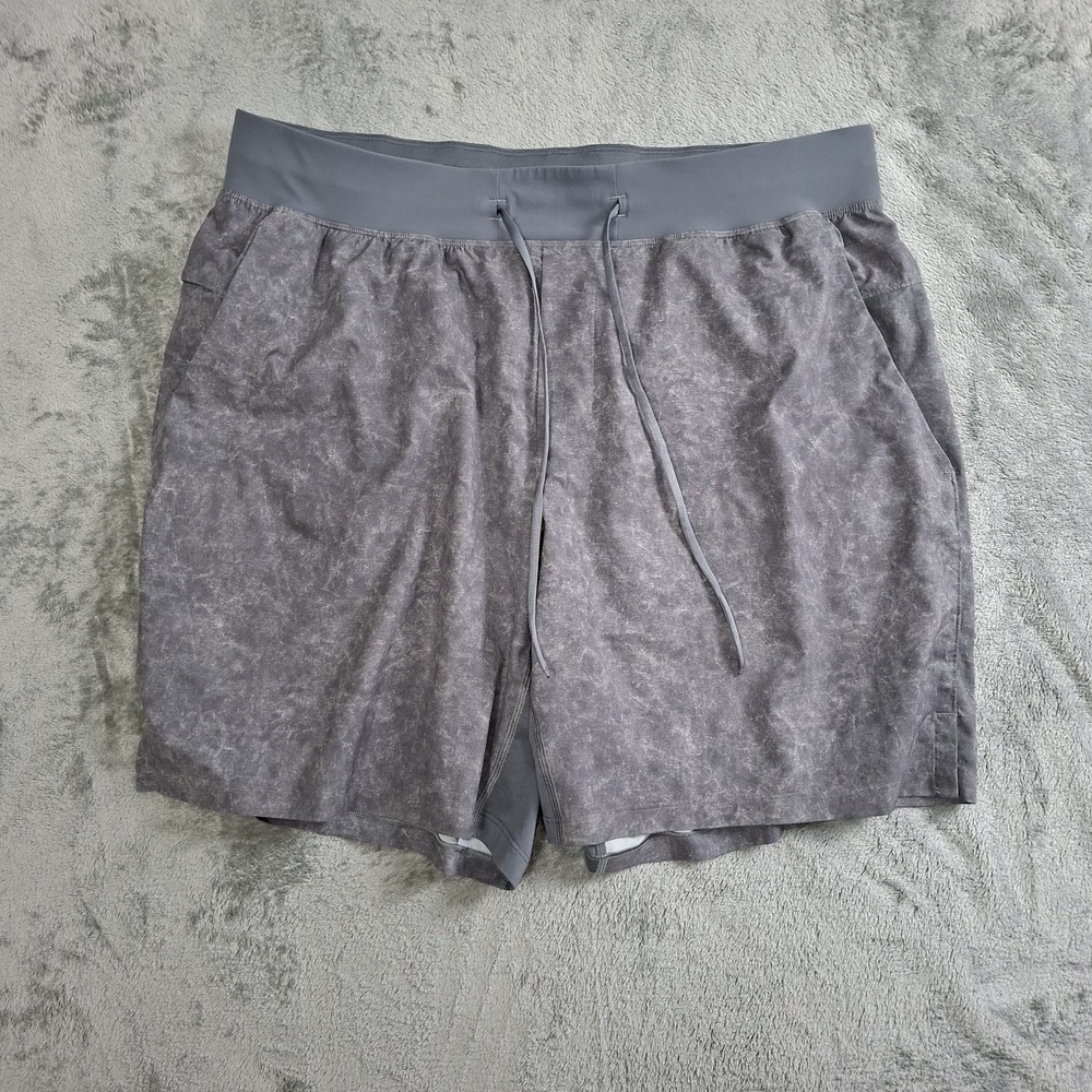 Lululemon T.H.E Short Linerless Men's size XL 8" Inseam